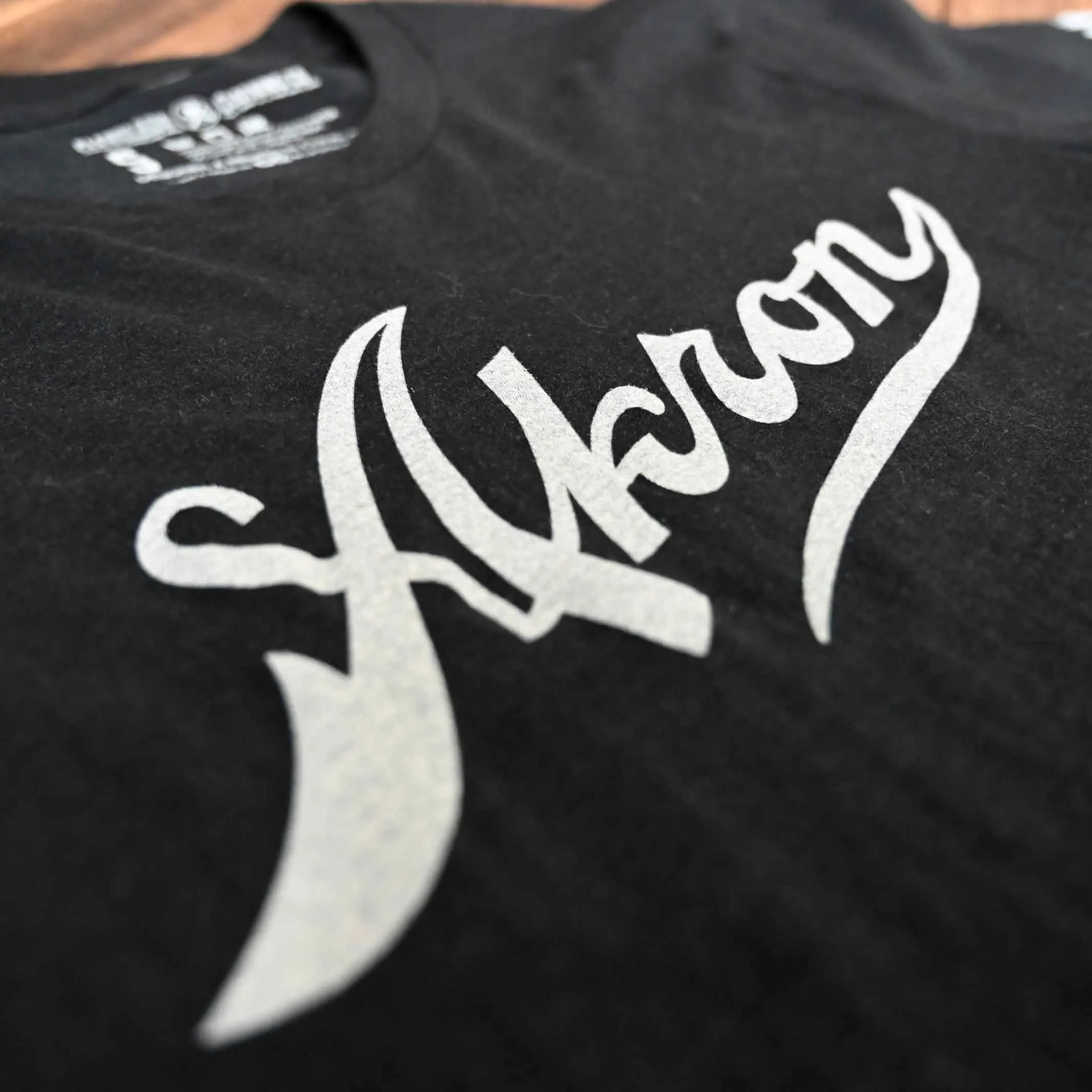 Akron Vintage Script - Unisex Crew T-Shirt
