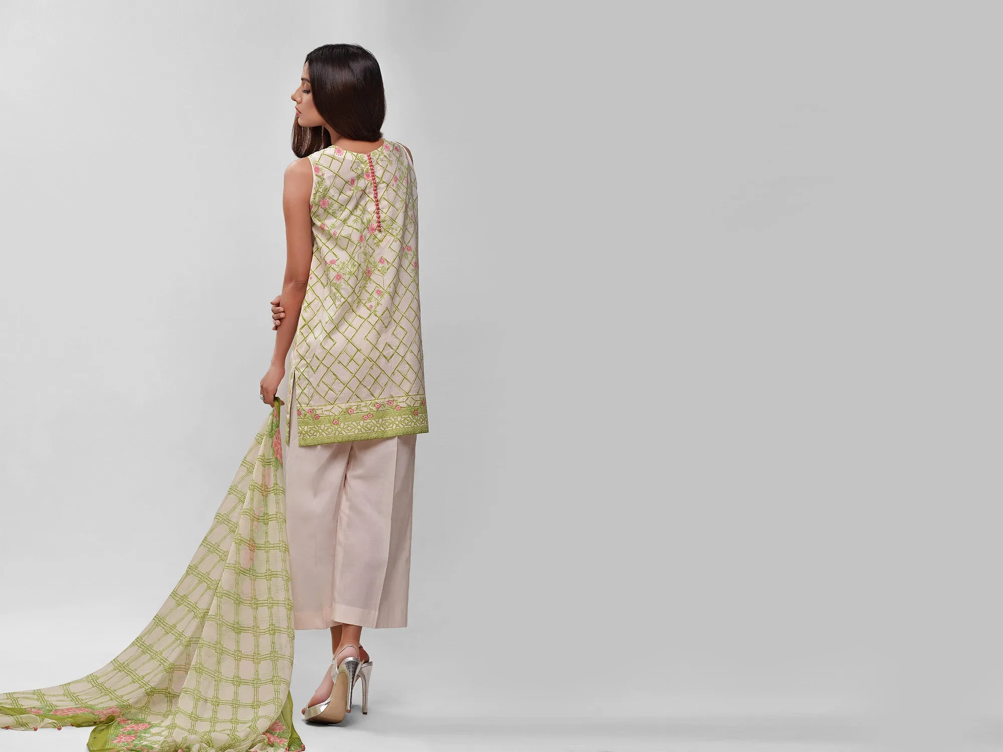 AUJ Lawn Collection 2016 Vol 1 – Design 2B