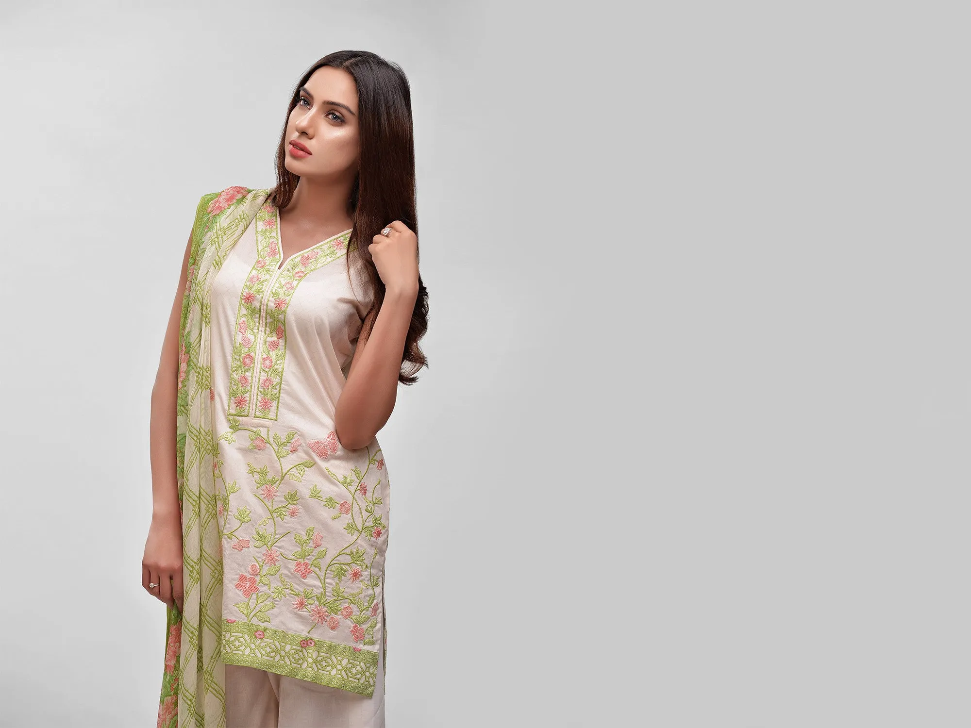 AUJ Lawn Collection 2016 Vol 1 – Design 2B