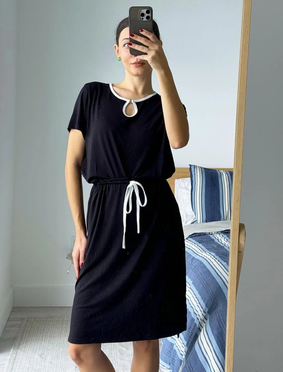 HOTOUCH Dresses for Women 2025 Summer Casual Beach Sundress Short Sleeve Shift Dress O Neck T-Shirt Dress with Pockets